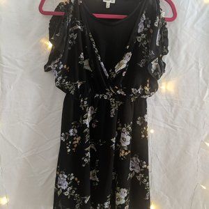 Monteau Girl Floral Strap Romper/ Size LG